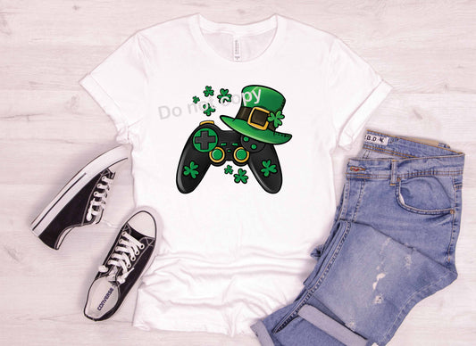 St Patricks controller with hat DTF TRANSFER